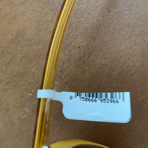 Fendi subtle cat eye sunglasses dusky yellow and tortoise with case NWT πHP x4!π - Picture 7 of 9